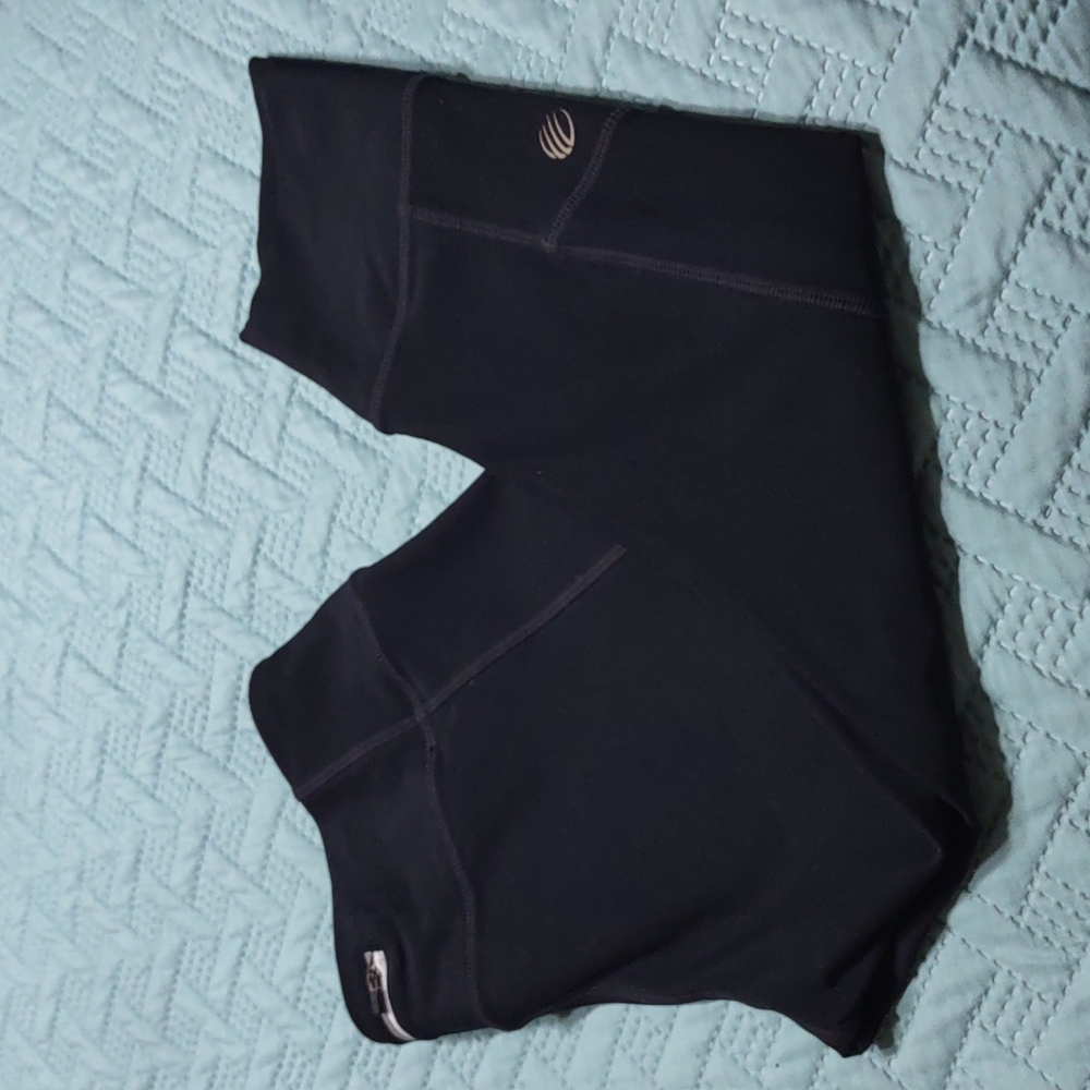 MPG leggins size L 25 inch wide check measure